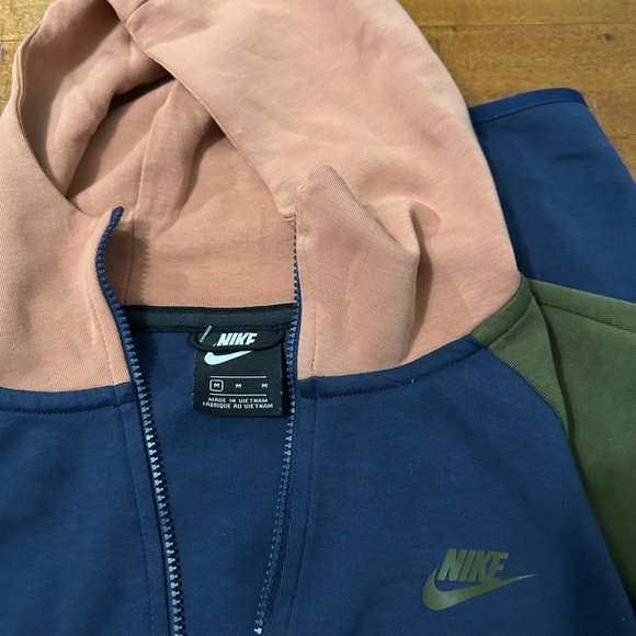 Colorblock Hoodie Jacket - Picture 4 of 4